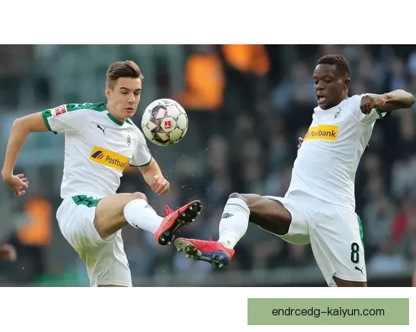 法兰克福定位球表现稳健，值得关注的战术亮点引发球迷期待